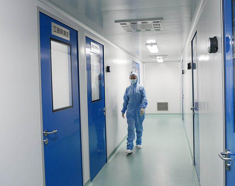 潔凈平開氣密門-008 潔凈平開氣密門-008